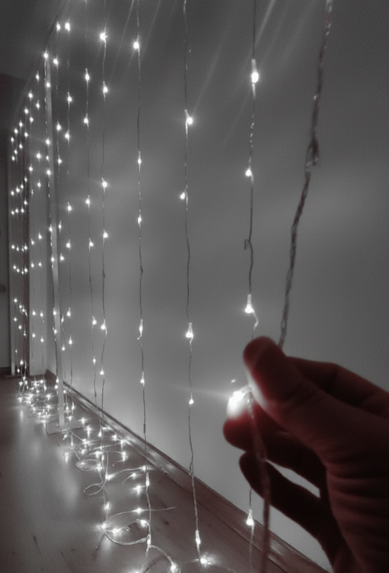 Akar LED Perde Işık 3x3m | Ekleme Aparatlı Beyaz Fişli Dekorasyon